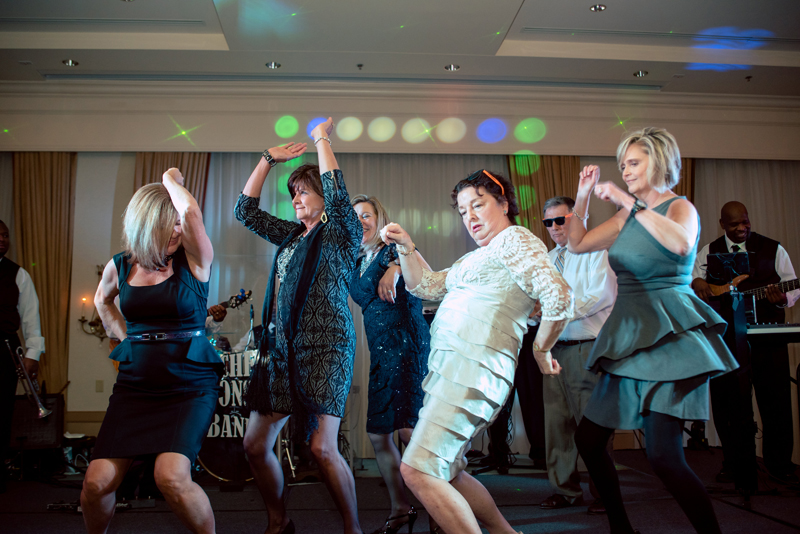 View More: http://oncelikeaspark.pass.us/amanda-steve-wedding