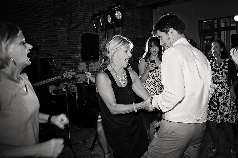 44.Bourbon and Brides Kentucky Wedding Photography (15)