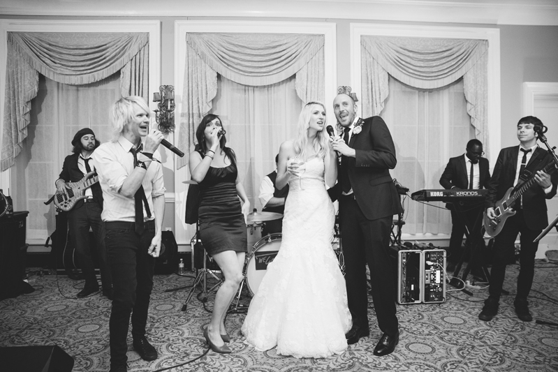 View More: http://susieandbecky.pass.us/courtney-will