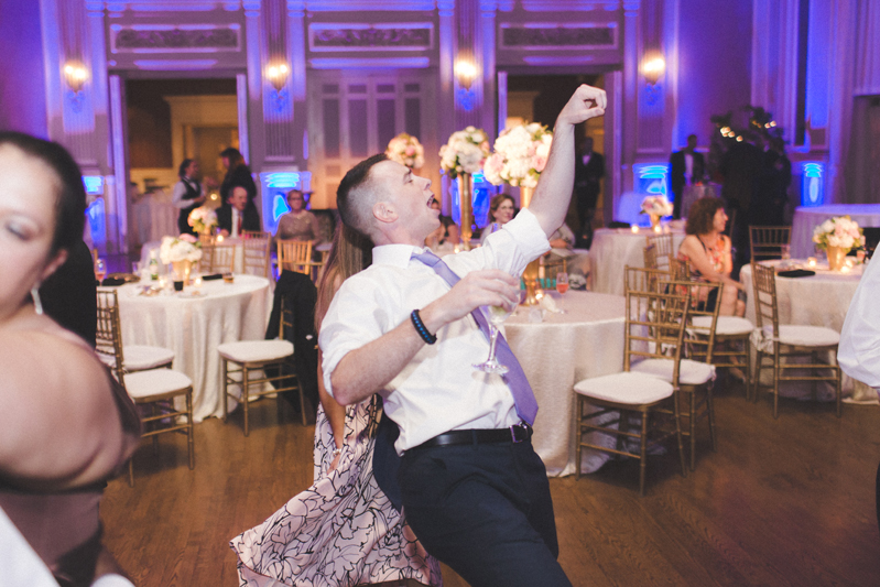 commonwealth-club_richmond_wedding_perfect_10_band-15
